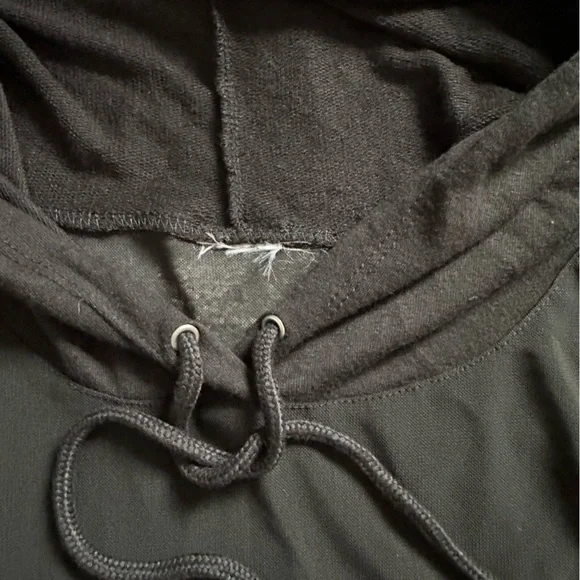 “Obsessed” Cute crop hoodie - Picture 3 of 4